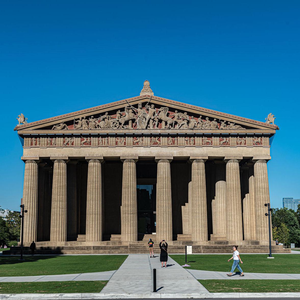 Skip Cooking for a Night and Enjoy a 'Dame Fine Picnic' Instead